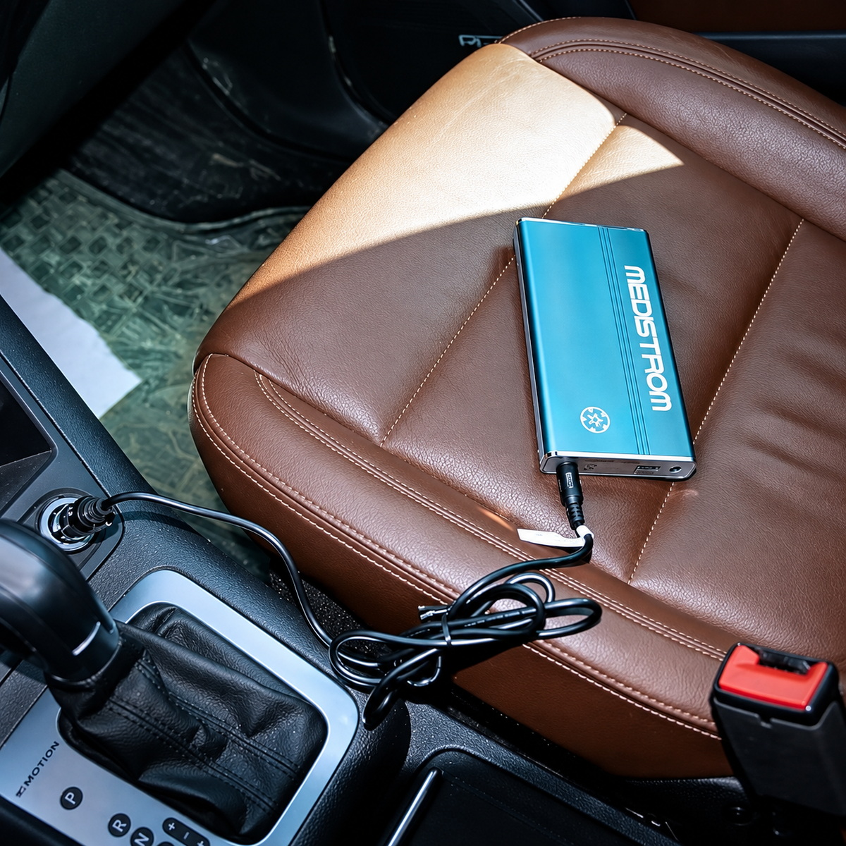 Medistrom Pilot CPAP Battery Charging in a Car